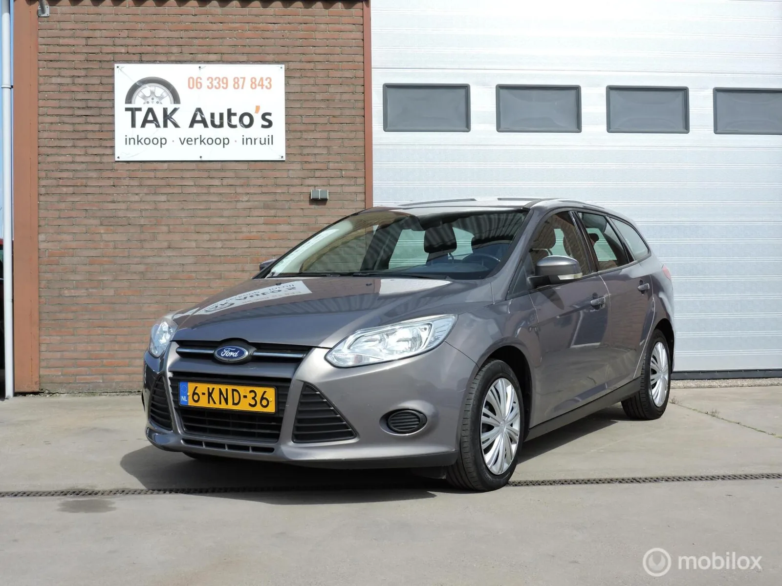 Ford Focus (2013) — foto 1