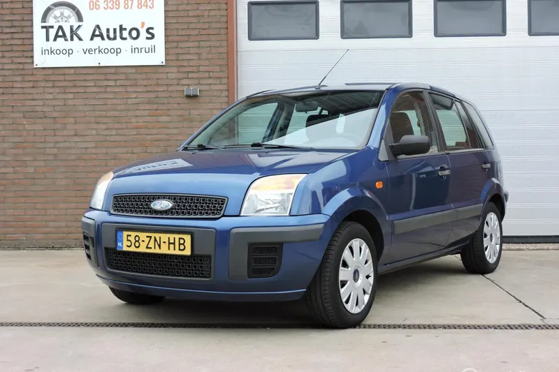 Ford Fusion (2008)