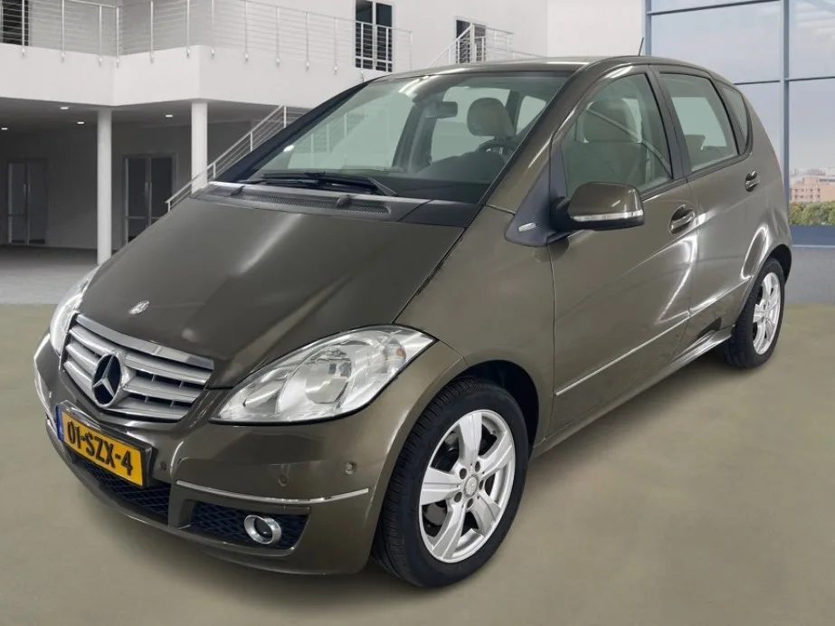 Mercedes-Benz A-Klasse (2011) — foto 1