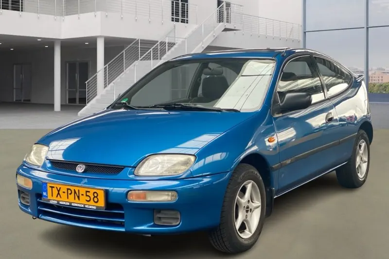 Mazda 323 (1998)