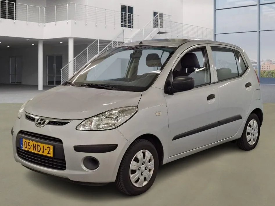 Hyundai i10 (2010) — foto 1