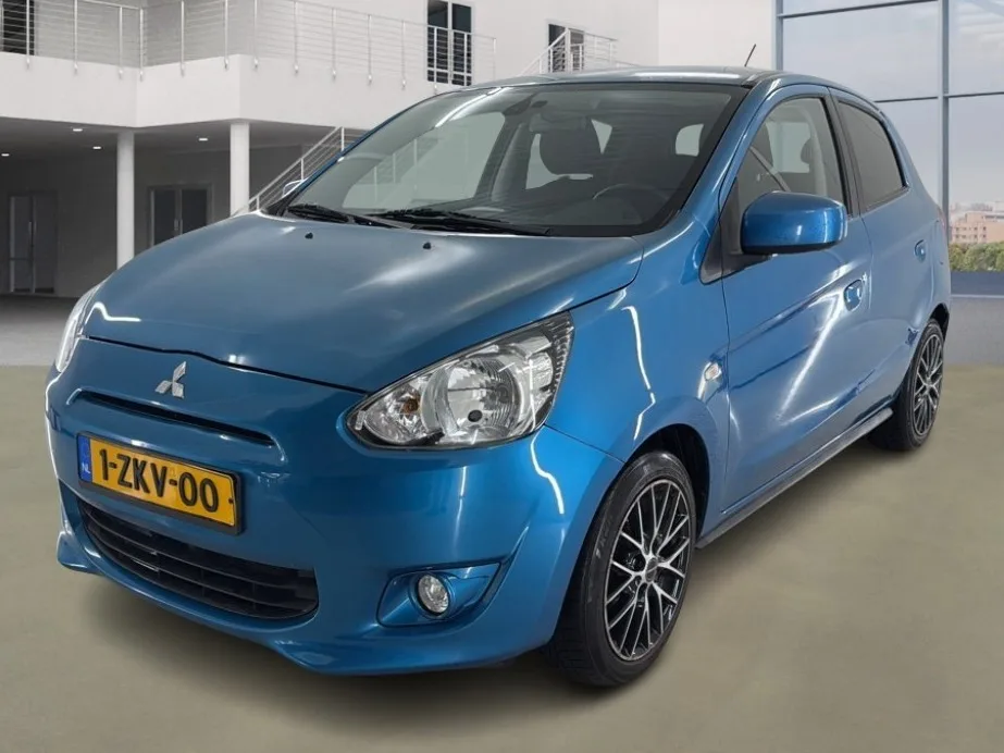 Mitsubishi Space Star (2015) — foto 1