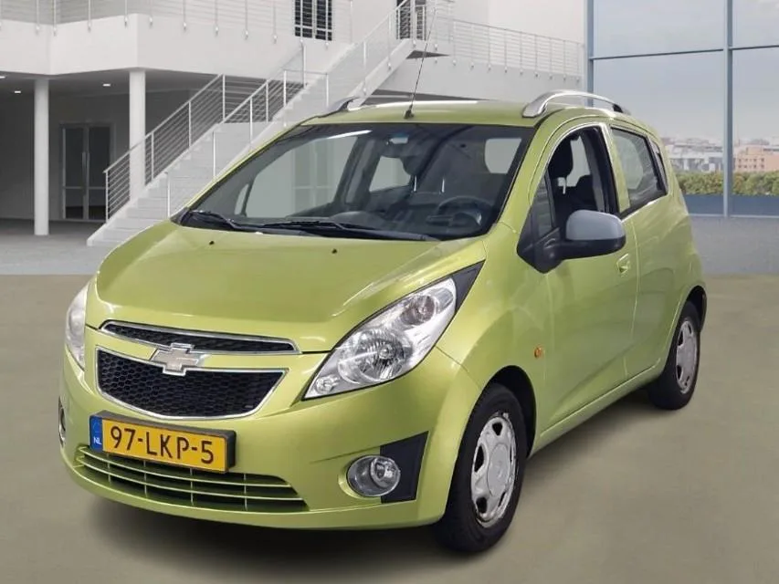 Chevrolet Spark (2010) — foto 1