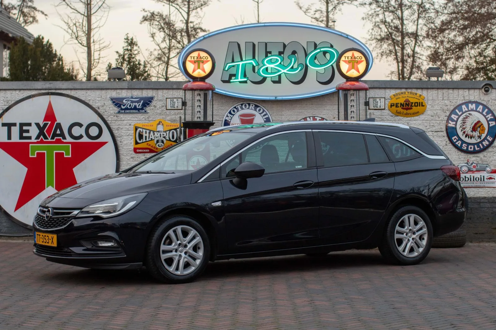 Opel Astra Sports Tourer (2018) — foto 1