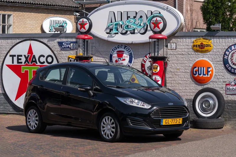 Ford Fiesta (2015)