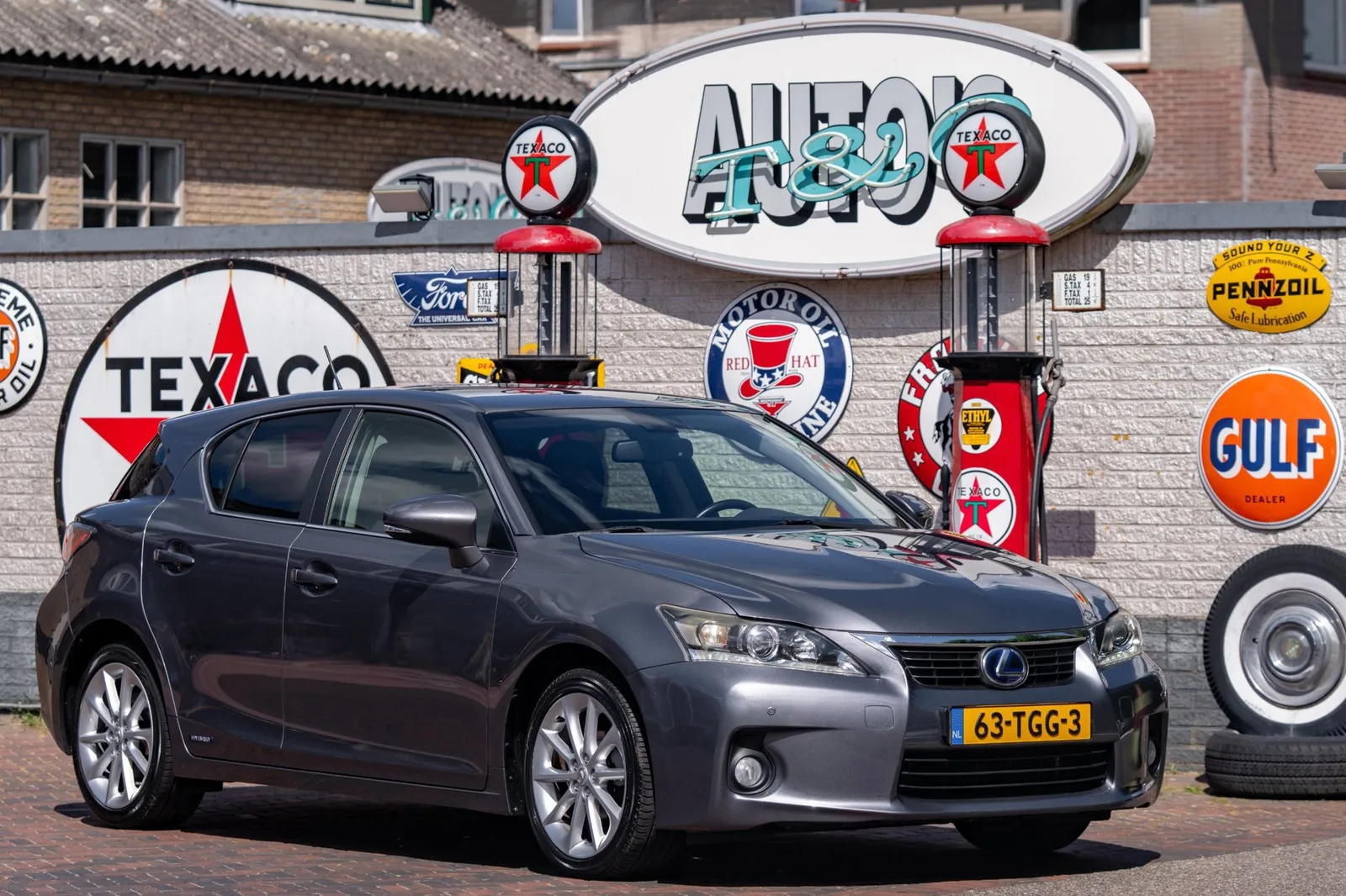 Lexus CT (2012) — foto 1