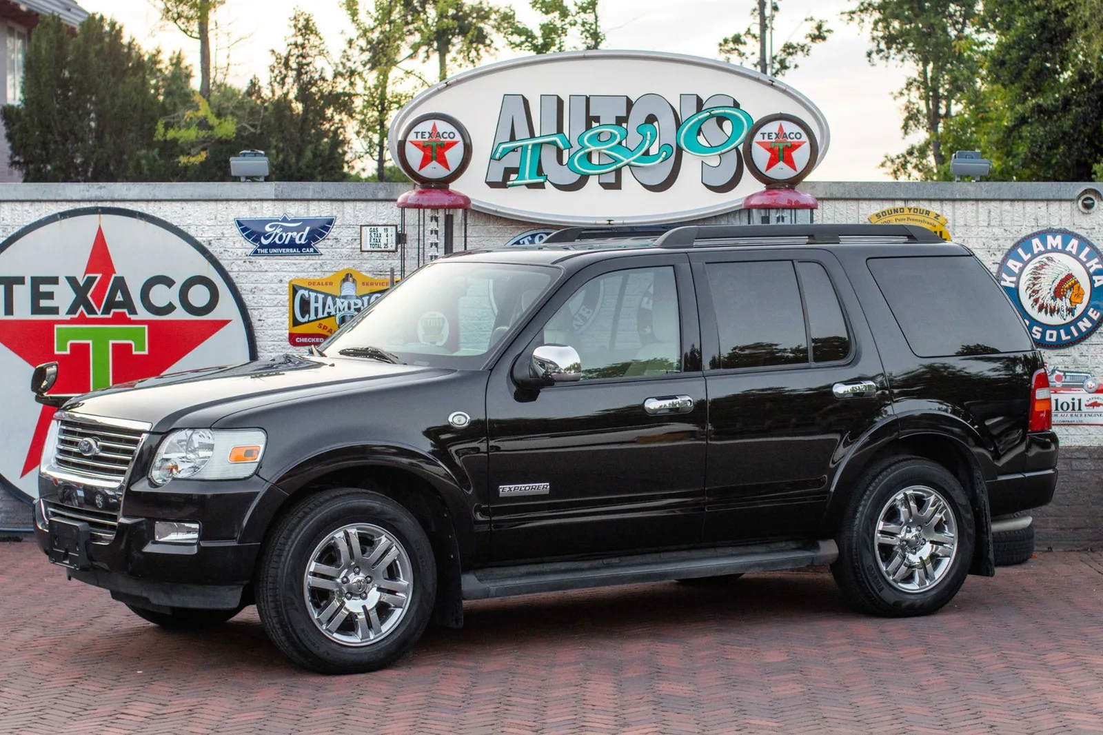 Ford Explorer (2008) — foto 1