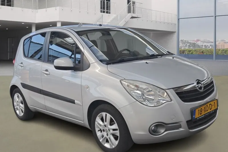 Opel Agila (2012)