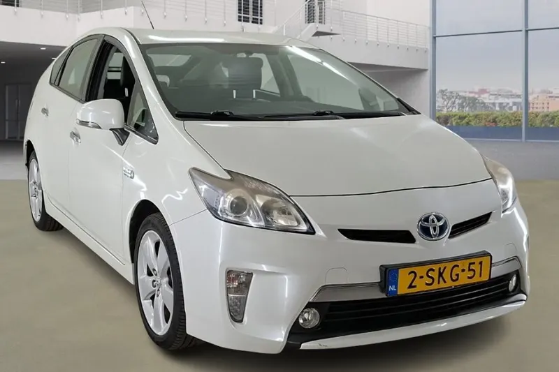 Toyota Prius (2013)