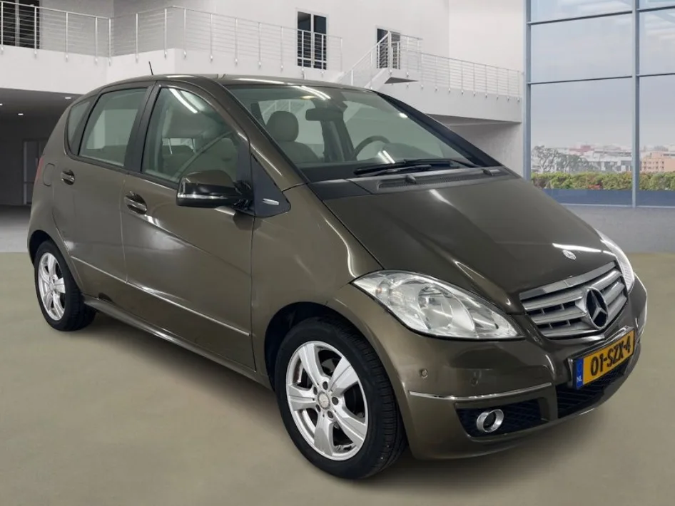 Mercedes-Benz A-Klasse (2011) — foto 1