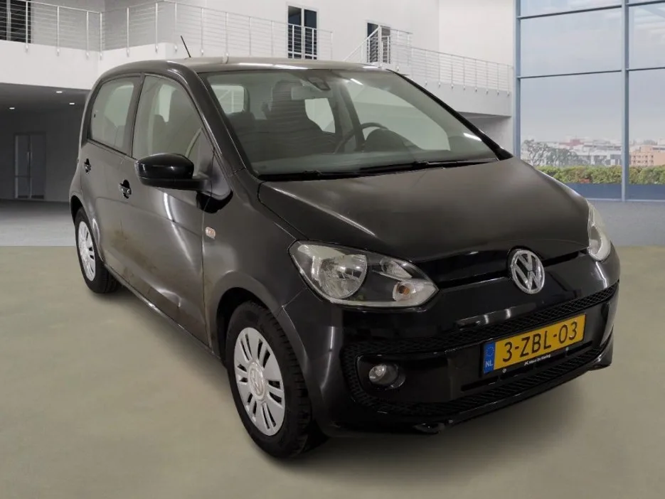 Volkswagen Up! (2014) — foto 1