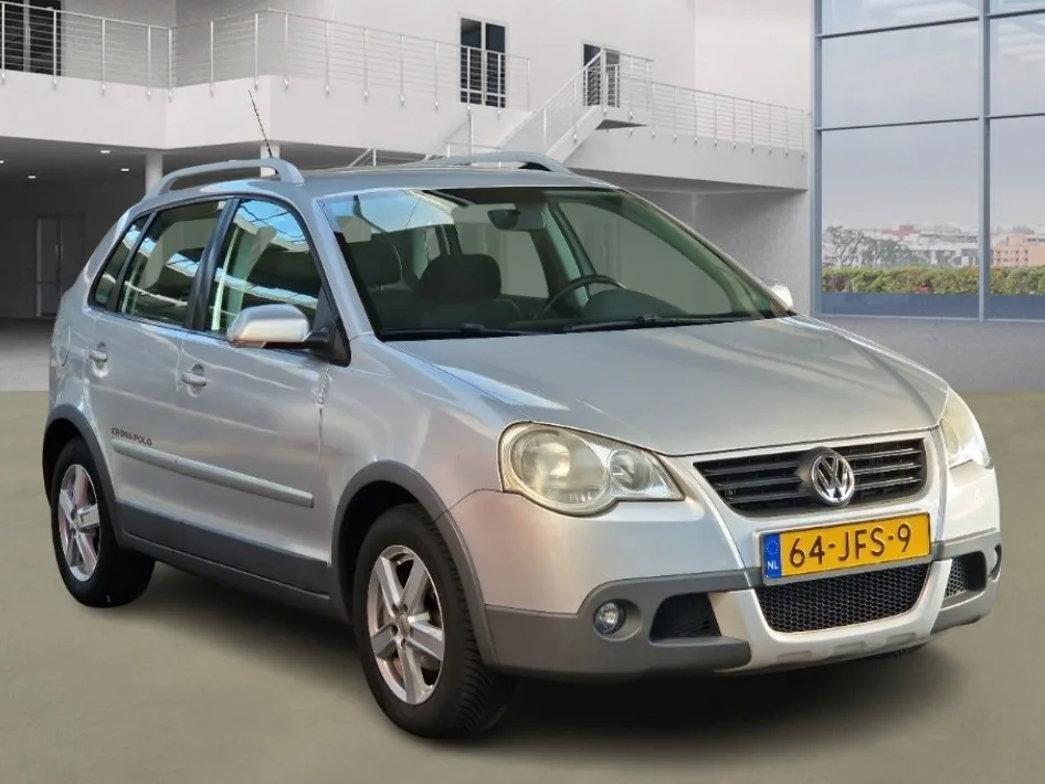 Volkswagen Polo (2009) — foto 1