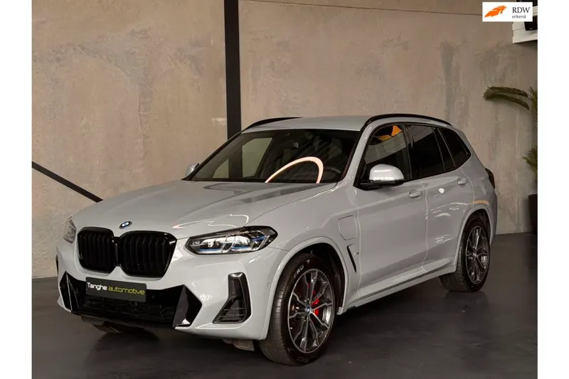 BMW X3 (2023)