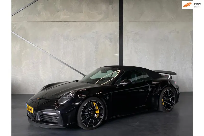 Porsche 911 (2021)
