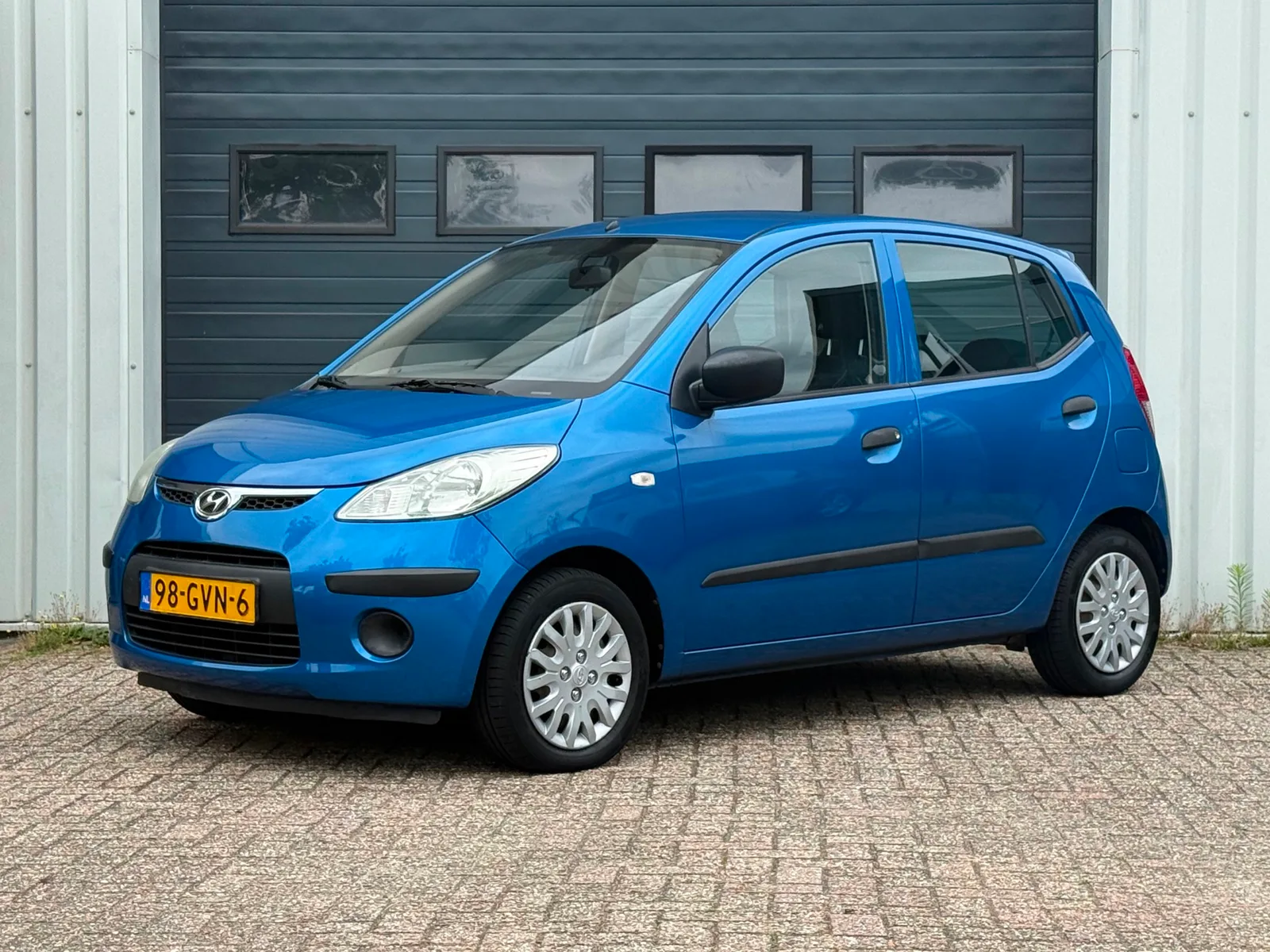 Hyundai i10 (2008) — foto 1