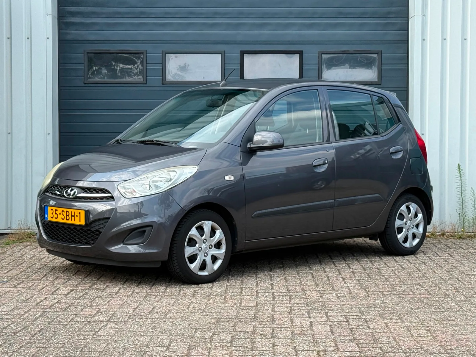 Hyundai i10 (2011) — foto 1