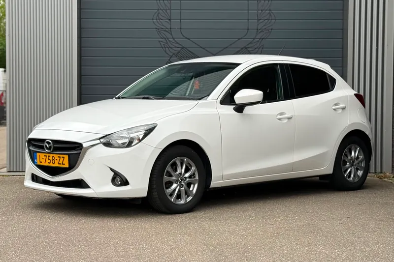 Mazda 2 (2015)