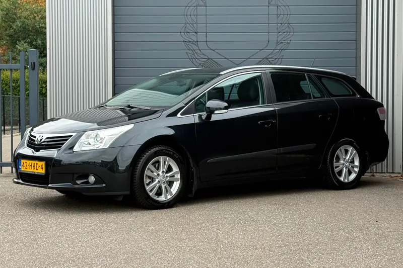 Toyota Avensis (2009)