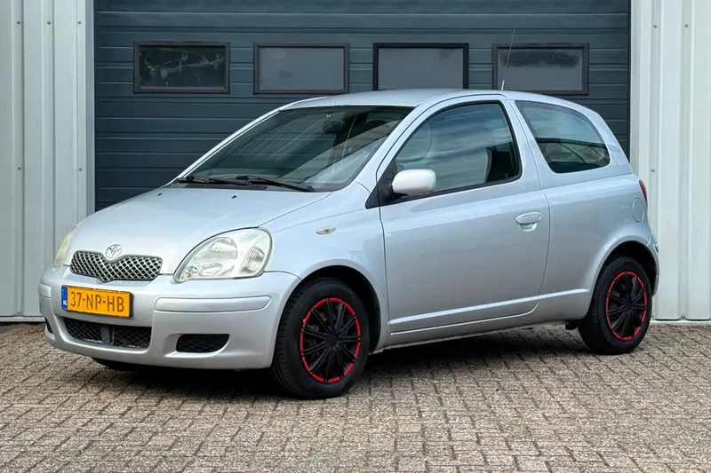 Toyota Yaris (2004)