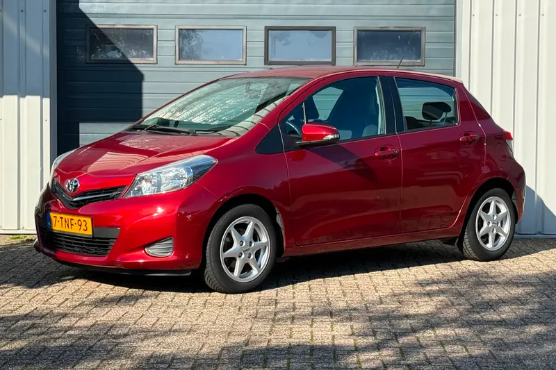 Toyota Yaris (2011)