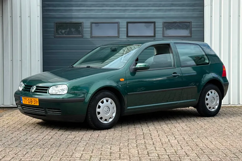 Volkswagen Golf (1998)