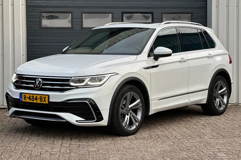 Volkswagen Tiguan (2022)