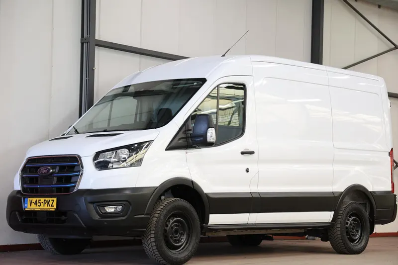 Ford E-Transit (2023)