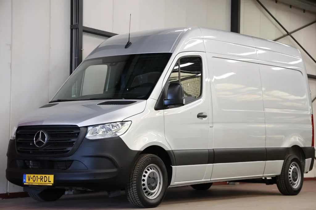 Mercedes-Benz Sprinter (2022) — foto 1