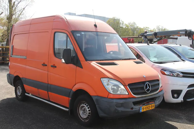 Mercedes-Benz Sprinter (2010)
