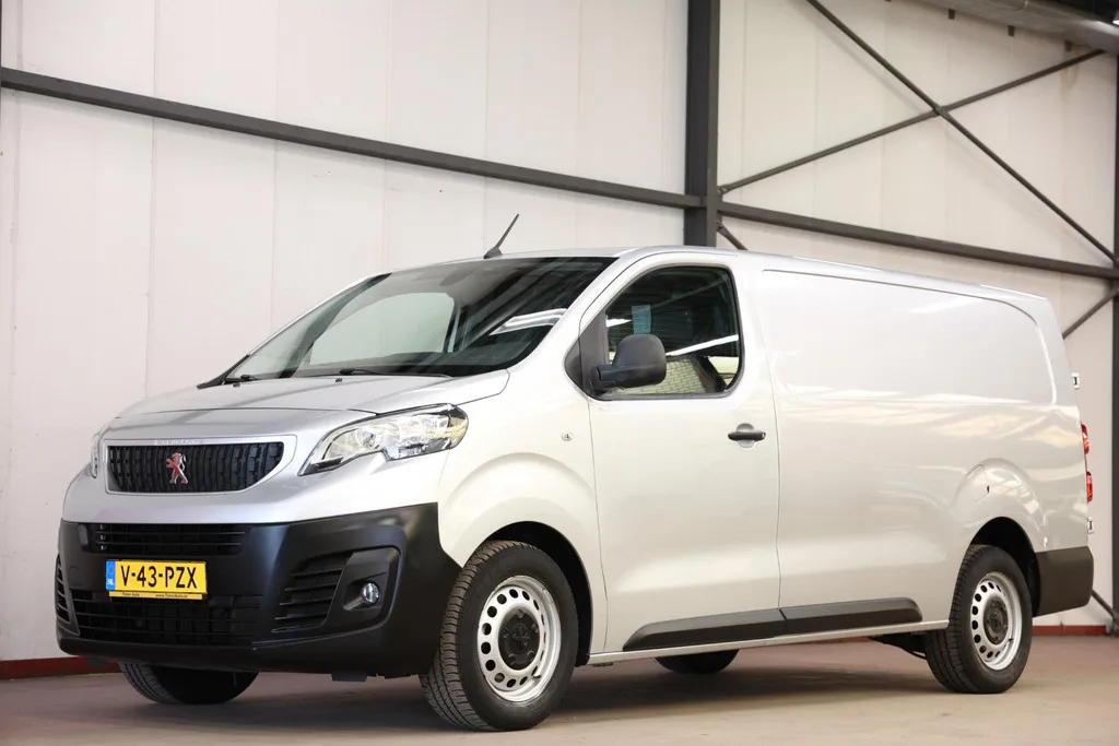 Peugeot Expert (2019) — foto 1