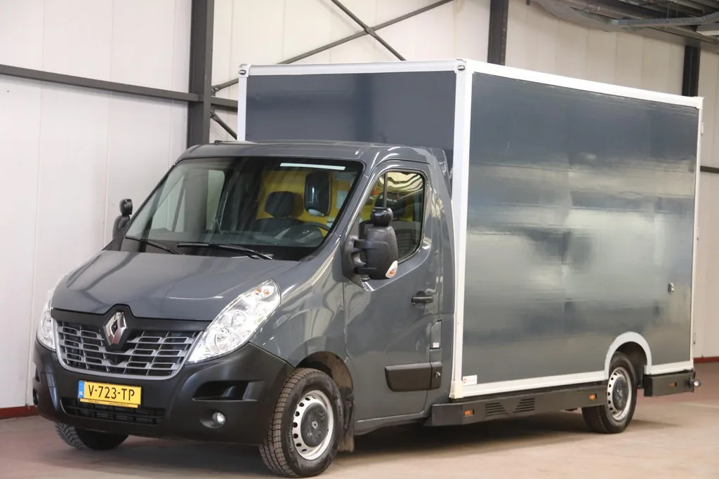Renault Master (2018) — foto 1