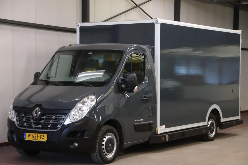 Renault Master (2017) — foto 1