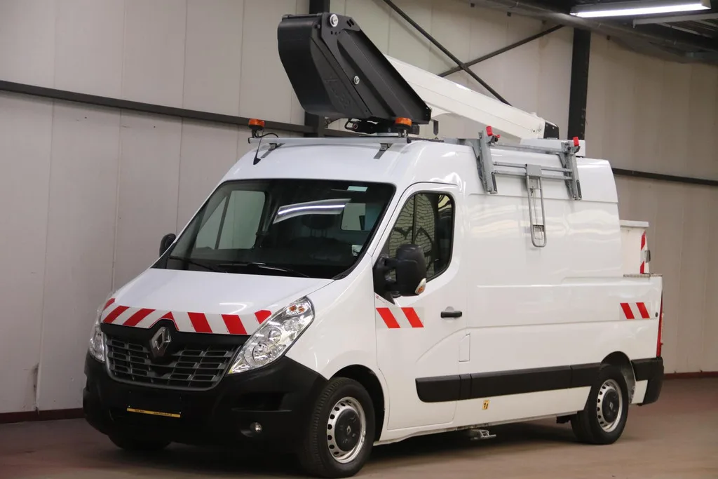 Renault Master (2018) — foto 1