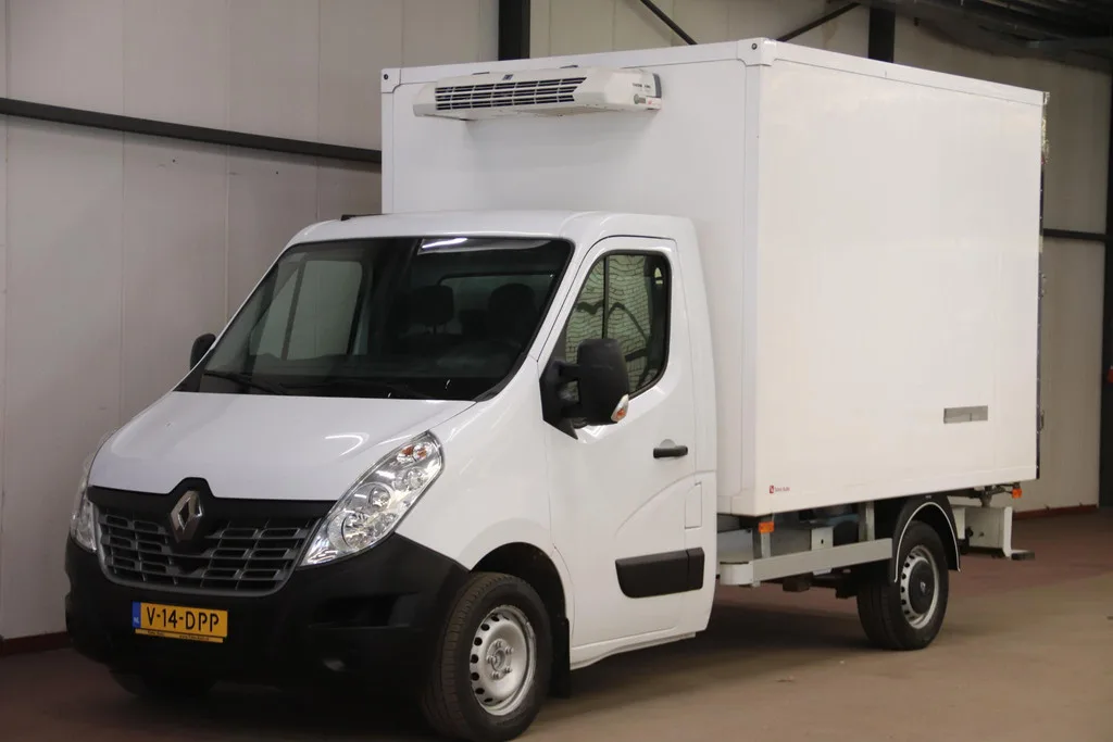 Renault Master (2018) — foto 1
