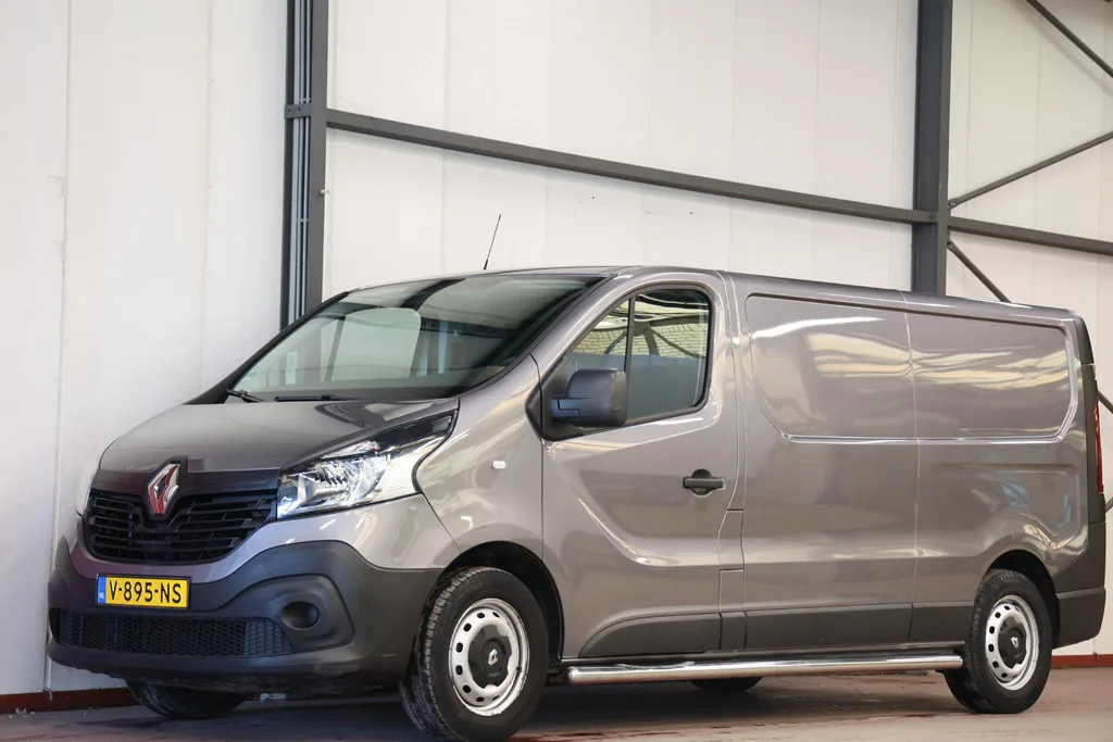 Renault Trafic (2018) — foto 1