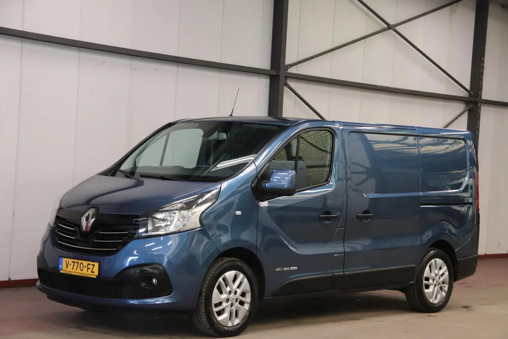 Renault Trafic (2017) — foto 1