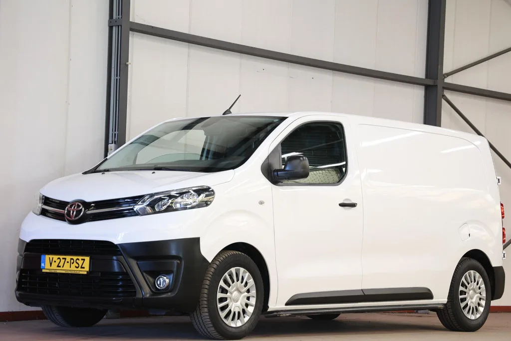Toyota Proace (2022) — foto 1