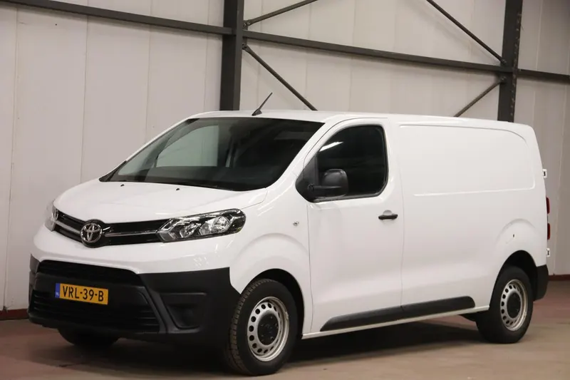 Toyota Proace (2022)