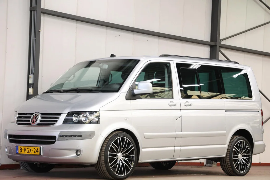 Volkswagen Transporter (2005) — foto 1