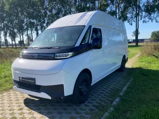 Farizon SV (2026) — foto 1