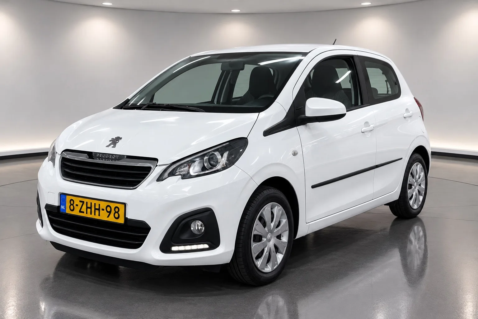 Peugeot 108 (2015) — foto 1