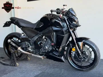 Yamaha MT-09 (2023) — foto 1
