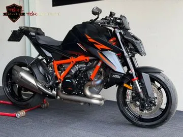 KTM 1390 Super Duke R (2024) — foto 1