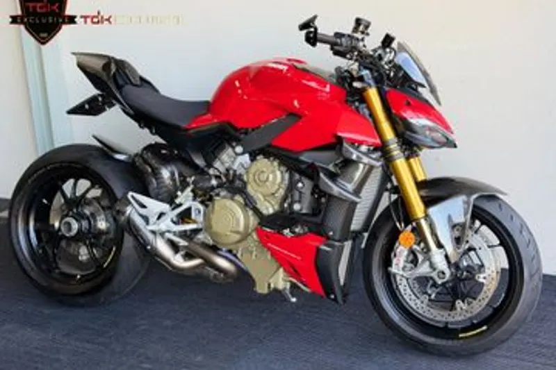Ducati Streetfighter V4S (2020)