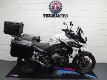 Triumph Tiger 1200 Alpine Edition (2021) — foto 1