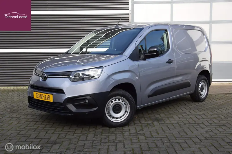 Toyota ProAce City (2023)