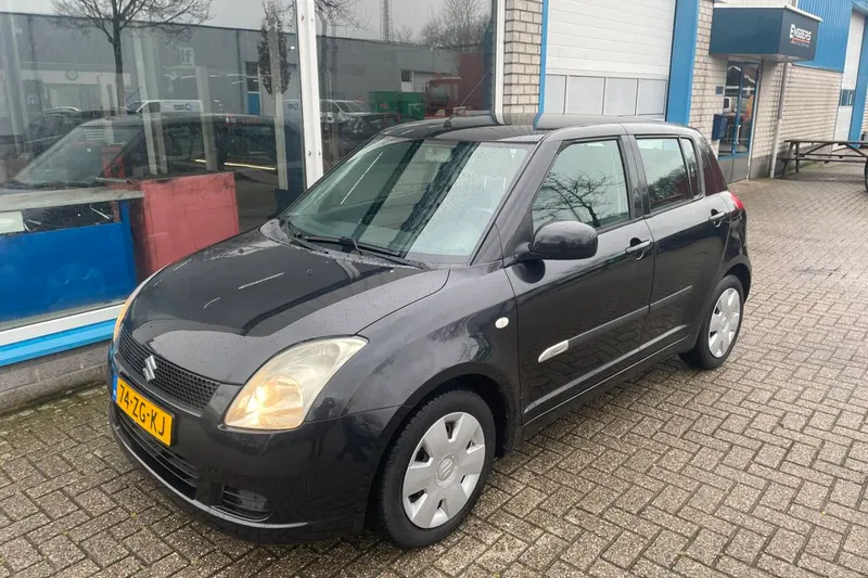 Suzuki Swift (2008)