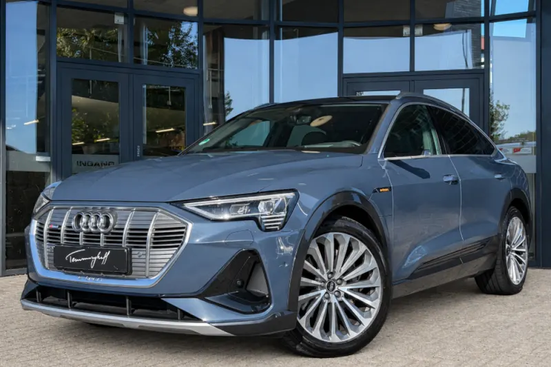 Audi e-tron (2022)