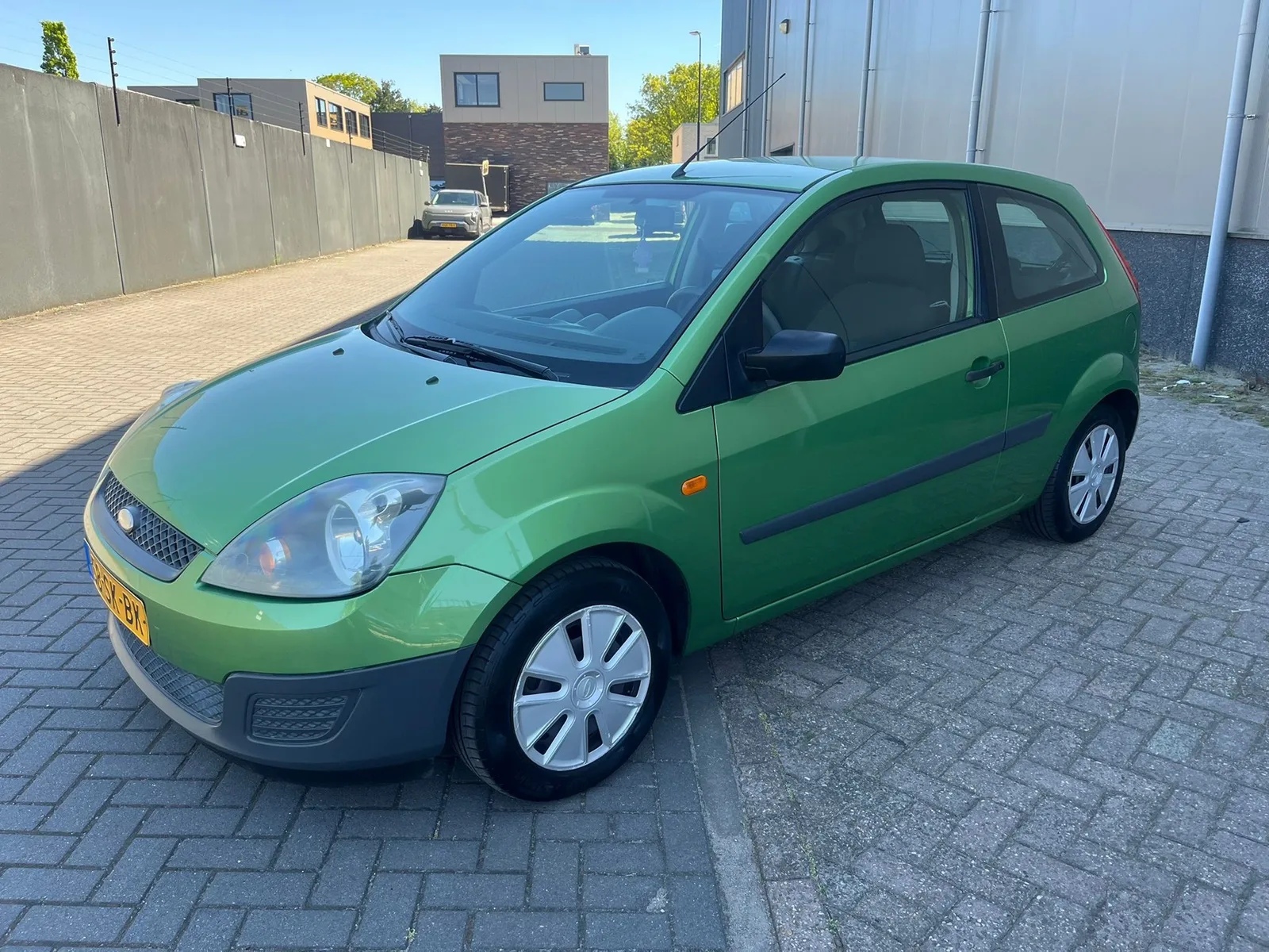 Ford Fiesta (2006) — foto 1