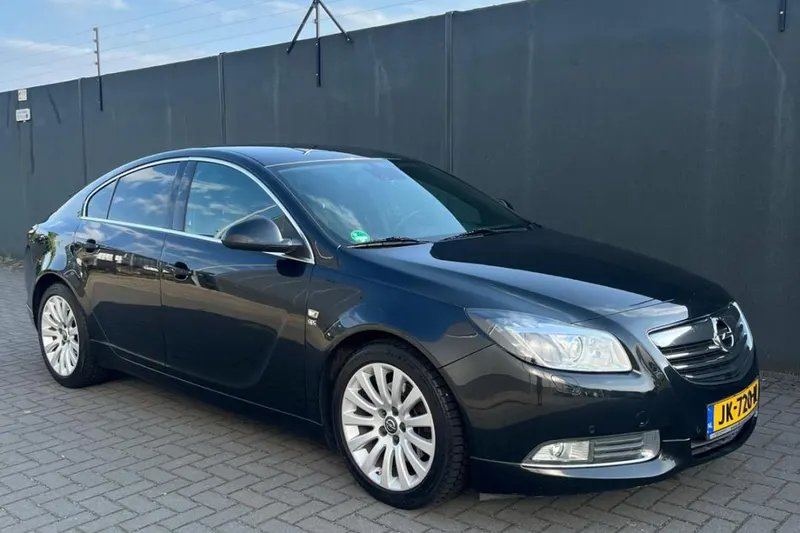 Opel Insignia (2012)